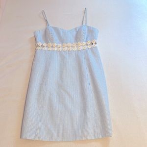 Lilly Pulitzer Sleeveless Blue & White Stripe Seersucker Dress, Adult Sz 4